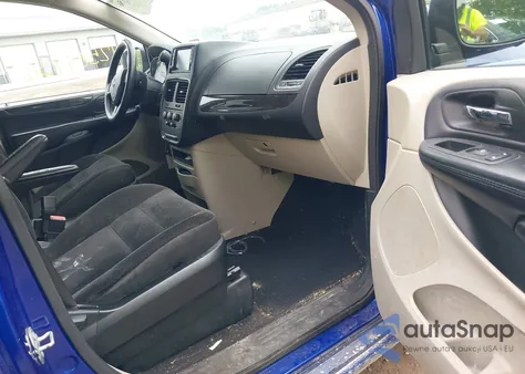 2019 Dodge Grand Caravan Se z USA, uszkodzony, nr VIN 2C4RDGBG5KR533307